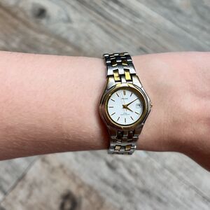 Pulsar Two-Tone Quartz Watch Gold Silver Dainty Women's Wristwatch Vintage